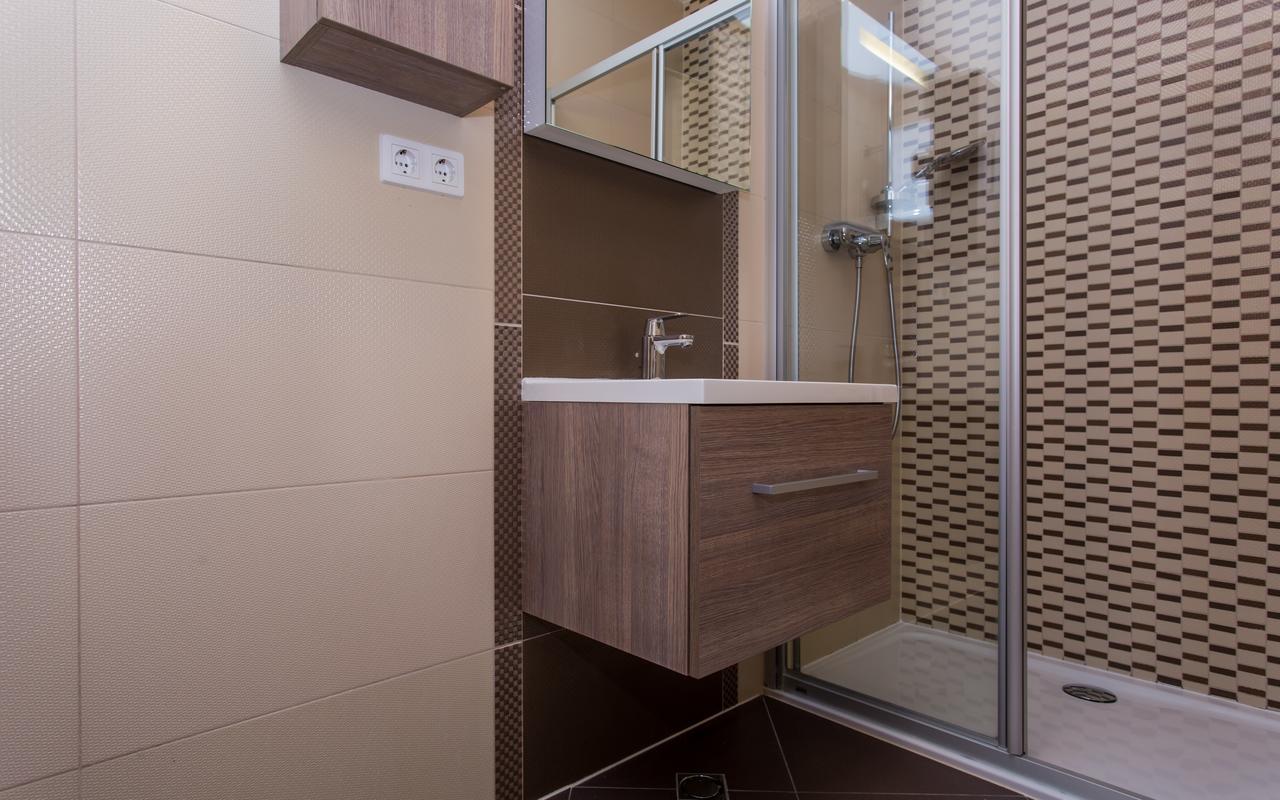 Apartments Lavanda Baska  Ngoại thất bức ảnh